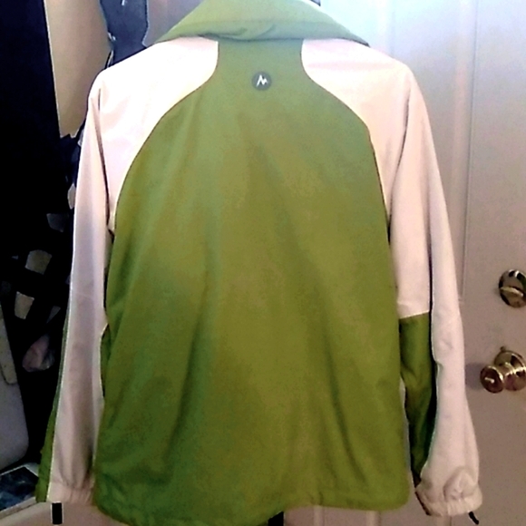Marmot Green and white  ski jacket size M - Picture 3 of 3